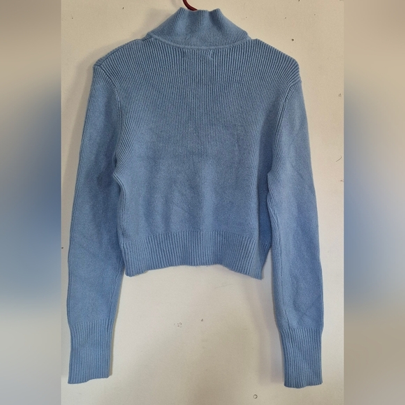 Elegant V-Neck Blue Sweater with Button Accents - Picture 2 of 5